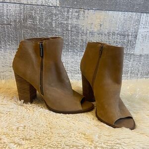 Lucky brand Brown Peep-Toe Ankle Boots with heel size 9